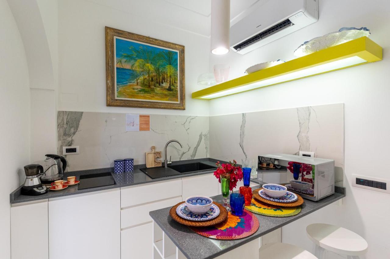 Suite Apartment Capri Con Jacuzzi In Piazzetta Exterior foto